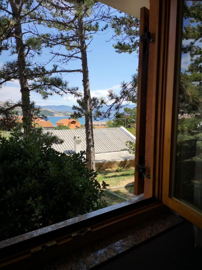 Apartments Lili I Baška Exterior foto